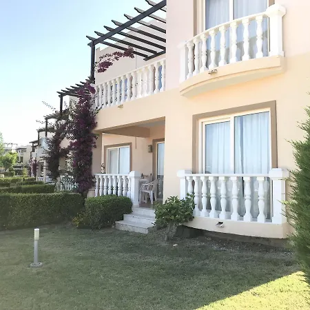 Bav Turquoise 2+1 Bahce Kati