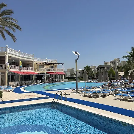 Bav Turquoise 2+1 Bahce Kati شقة بوغازيتْشي