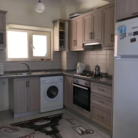 Bav Turquoise 2+1 Bahce Kati بوغازيتْشي